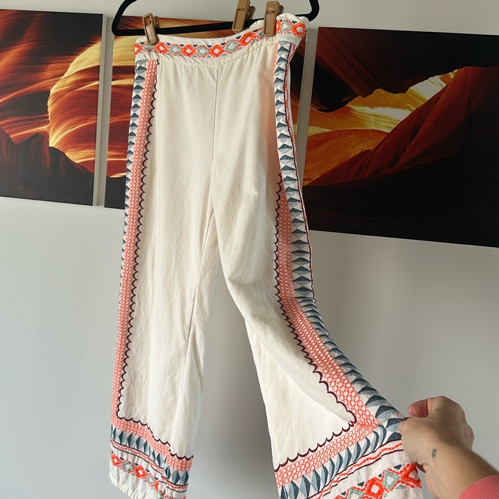Anthropologie embroidered cream pants